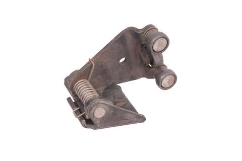 Pojezd bočních dveří prostřední levý