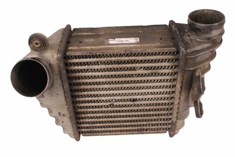 Chladič nasávaného vzduchu - intercooler 1J0145805 H/D