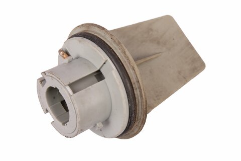 Objímka žárovky blikače předního světla