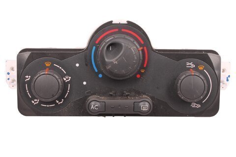 Ovládání topení a klimatizace