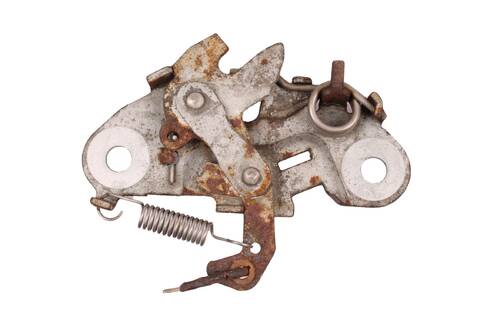 Zámek kapoty 793446