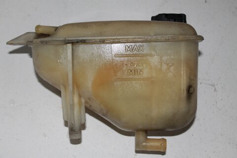 Expanzní nádoba vody (90° vývod)