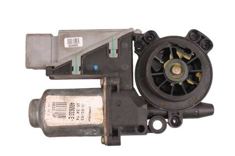 Elektrický motorek pravé zadní stahovačky 9224A4