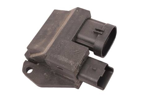 Předřadný odpor ventilátoru sahary (černý) 9662872480