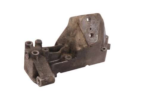 Držák motoru pravý