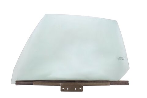 Sklo zadních dveří stahovací levé L 5dv.