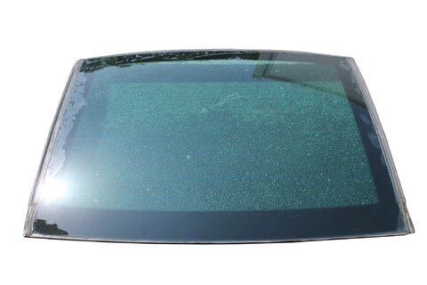 Okno zadní (vyhřívané) CC