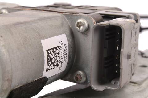 Levá přední stahovačka