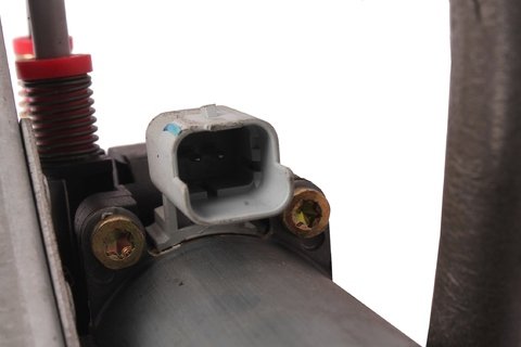 Levá přední stahovačka (malý oválný konektor) 3DV