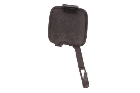 Záslepka tazného oka do zadního nárazníku - sedan.