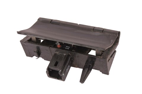 Mikrospínač na otevírání dveří kufru 6554V5