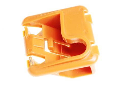 Držák vzpěry kapoty 1U0823570A