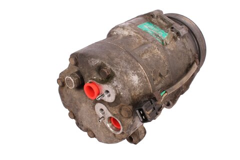 Kompresor klimatizace hranatý konektor