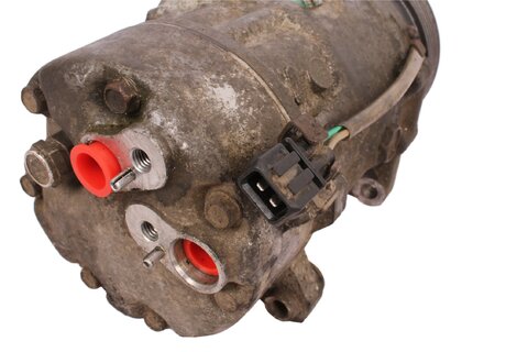 Kompresor klimatizace hranatý konektor