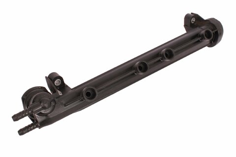 Vstřikovací lišta 74/75 kW 06A133317A