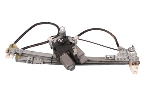 Pravá přední stahovačka (velký oválný konektor) 5DV