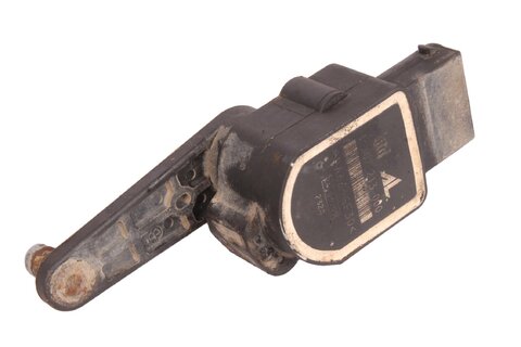 Snímač zatížení přední nápravy pro naklápění xenonu 6224F7