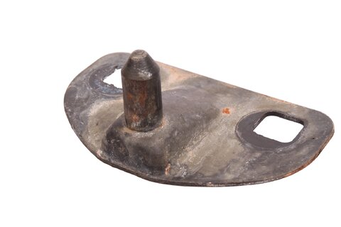 Aretační kolík zadních křídlových dveří