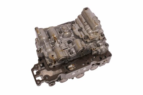 Těleso ventilu převodovky se solenoidy