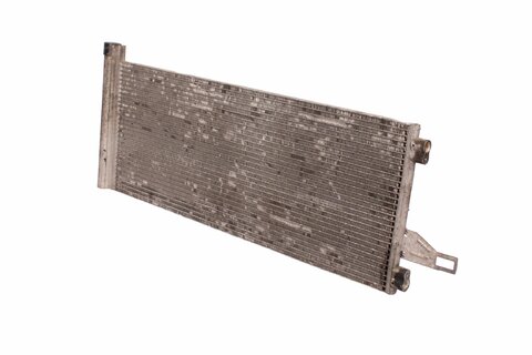 Kondenzátor klimatizace