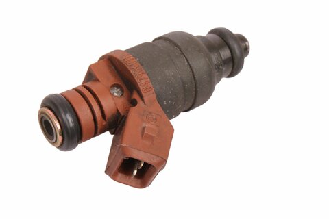 Vstřikovací tryska ( hranatý konektor ) 047906031