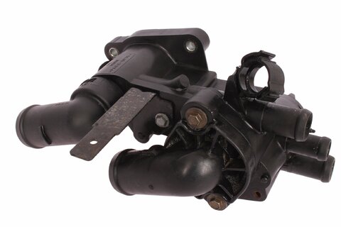 Těleso termostatu kompletní 032121111