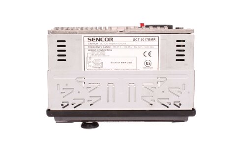 Autorádio AUX, SD, USB, BT univerzální