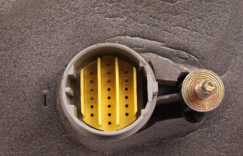 Pravé zpětné zrcátko elektricky ovládané s příklopem a teplotním čidlem - lakované