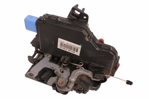 Zámek dveří levý přední -2010 (s centrálem, bez dálky)