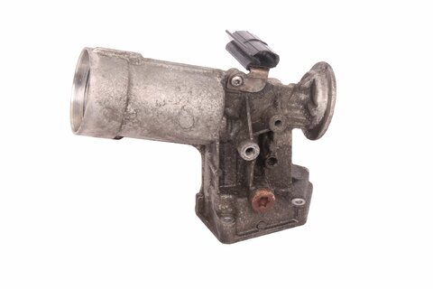 Držák olejového filtru  038115389 B/C/D