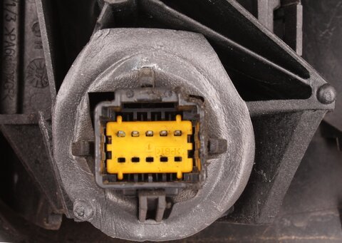 Levé zpětné zrcátko 5-PIN elektricky ovládané černé