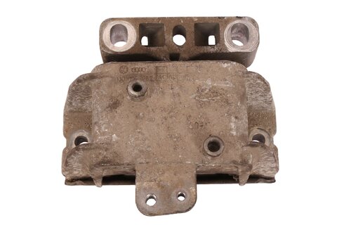 Silentblok motoru pravý 1J0199262AC