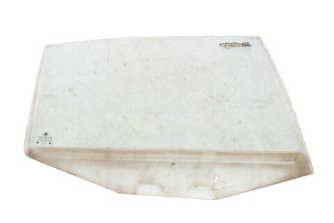 Sklo boční pravé zadní stahovací SEDAN zelené