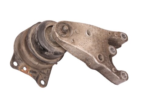 Držák motoru pravý 6R0199167AA