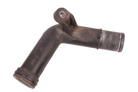 Trubka okruhu chlazení motoru