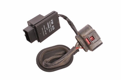 Řídící jednotka čerpadla paliva 1K0906093 J/B/D/E/F/G/H