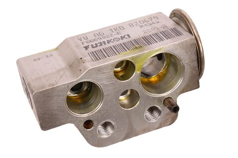 Expanzní ventil klimatizace 1K0820679