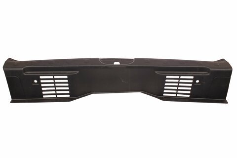 Kryt nákladové hrany kufru