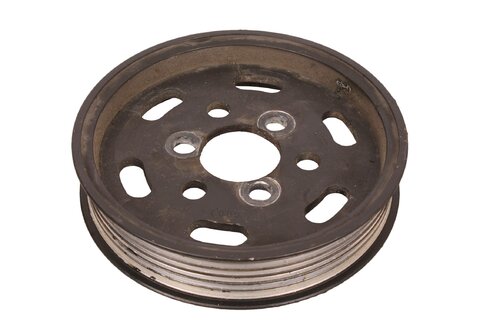 Řemenice posilovače řízení