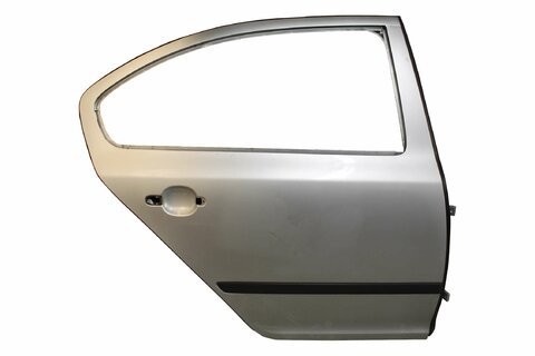 Pravé zadní dveře SEDAN 1Z5833056